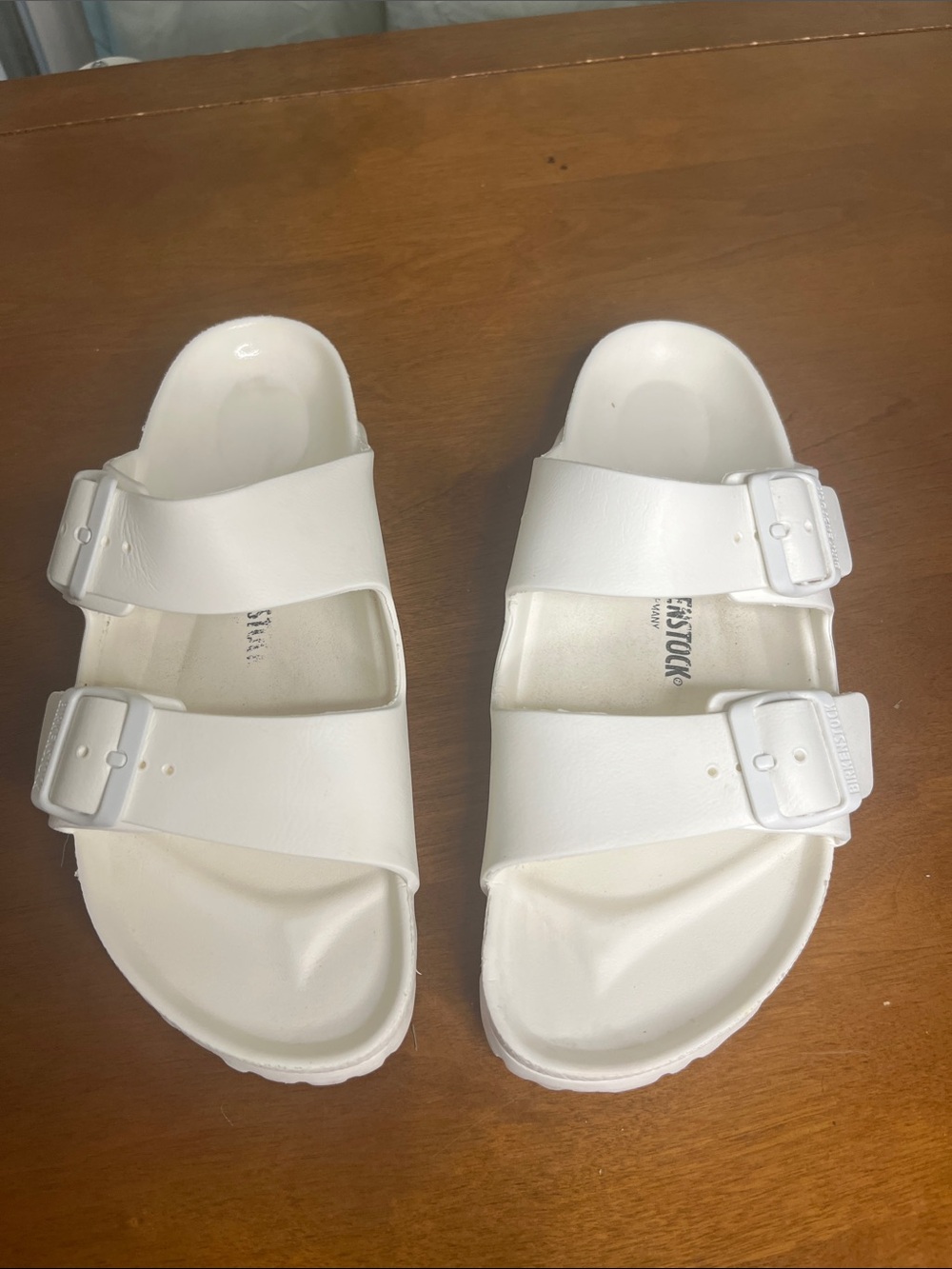 Birkenstock White Two-Buckle EVA Slide Sandals Size 40 women’s 9 9.5